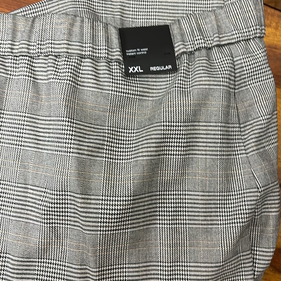 Ricki’s Women’s Regular Tapered Dress Pants - XXL - Picture 2 of 2